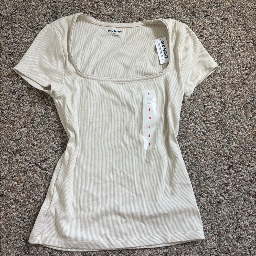 Old Navy Cream Fitted Buttoned Short Sleeve Tee